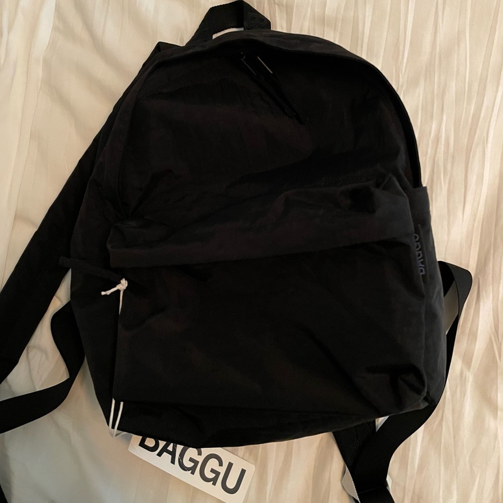 NWT Baggu Medium Nylon Backpack - Black